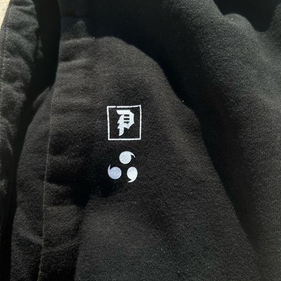 Primitive x Naruto Sasuke Dirty P Black Hoodie - Picture 4 of 7